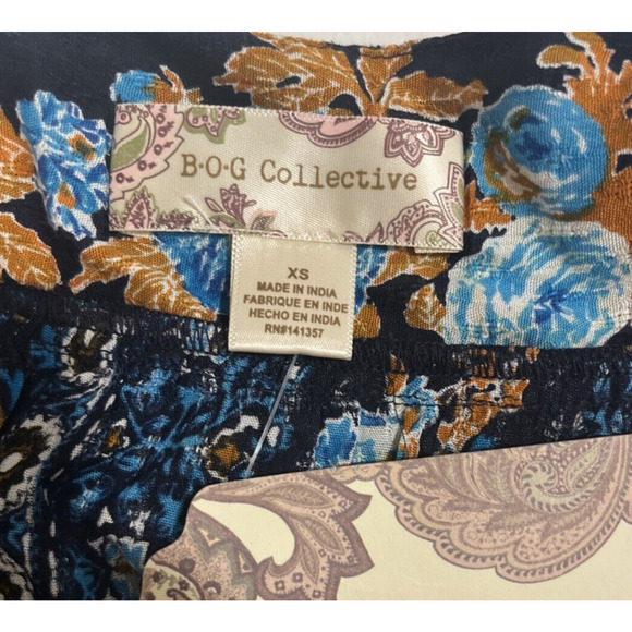 NWT Bog Collective Women's Blue Floral Crop Top XS Ruffles Boho Western Cottage - Picture 4 of 9